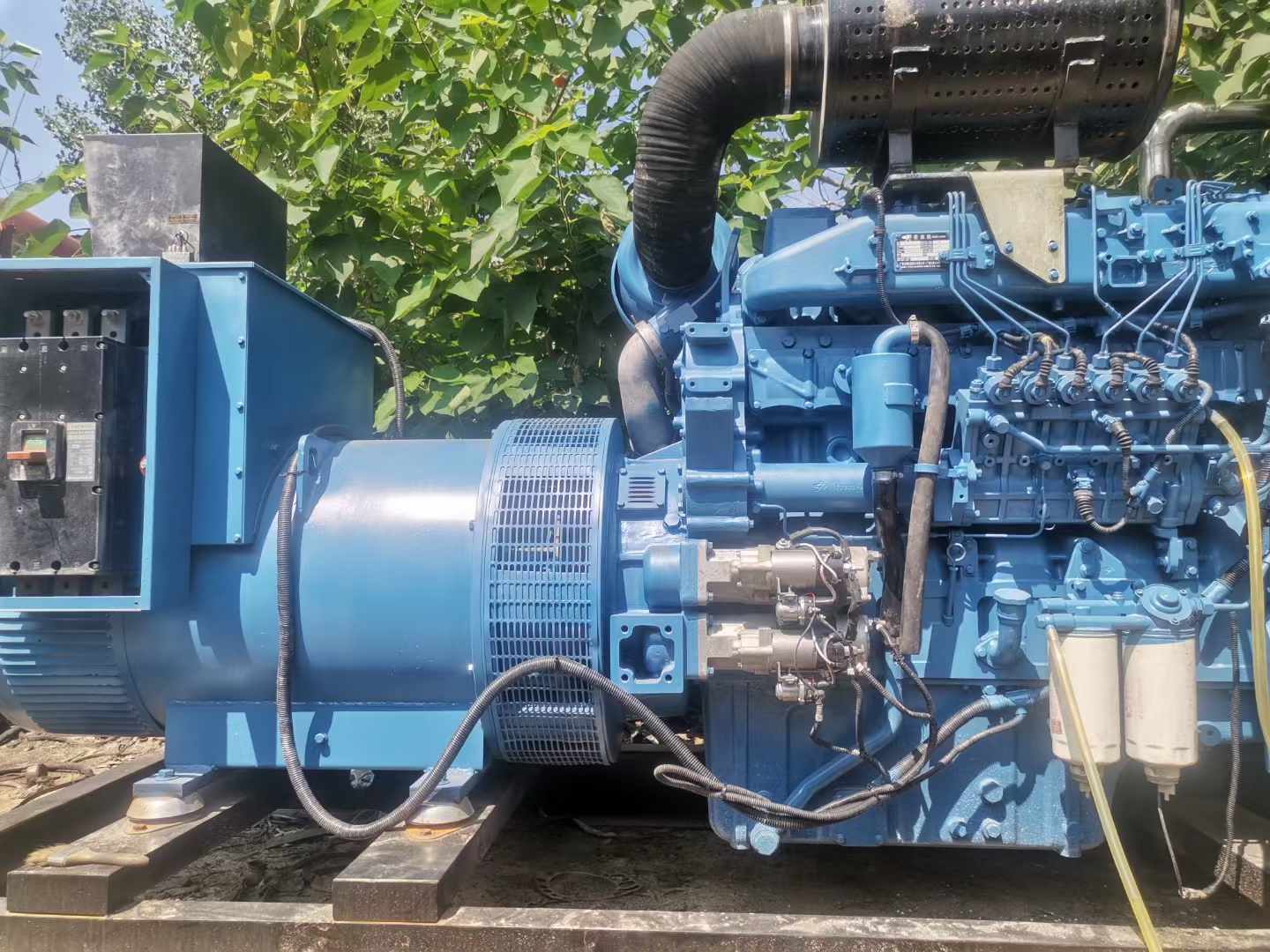 绥芬河详细说明降低 800kW 柴油发电机输出电流波动的方法